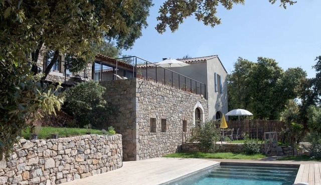 Propriété Exceptionnelle Avec Vue, sud de France 15 Pers, Superbe Piscine