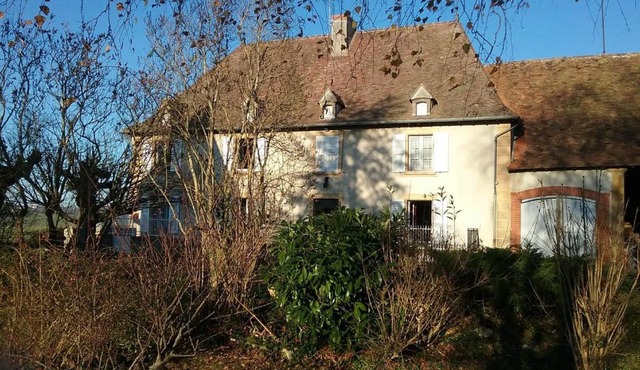 propriété familiale MERLE proche PARAY LE MONIAL