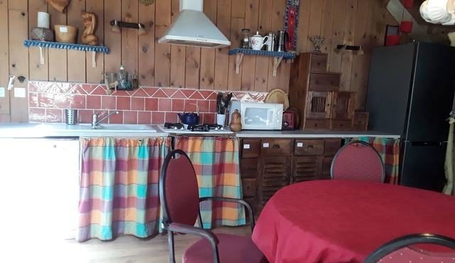 Propriéte Dans un Petit Village vue sur la Campagne Santier Randonnées et lac