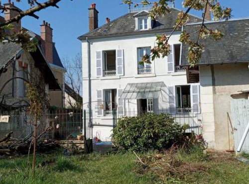 Propriete de 4 chambres avec terrasse et wifi a Brosses