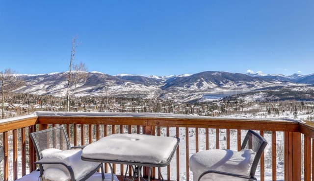 Prospector Village 105D