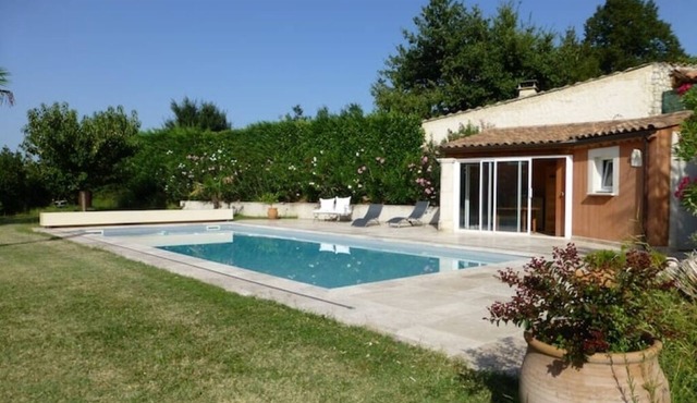 Provençal Villa with Pool & Private Garden