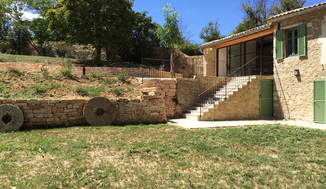 Provencal farmhouse in the Gard (south of the Ardeche and the gates of Provence)