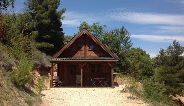 Provencal drome chalet with private swimming pool above ground