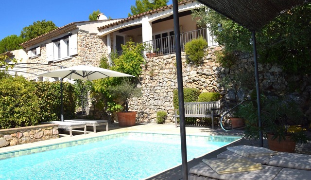 Provencal family home with breathtaking views