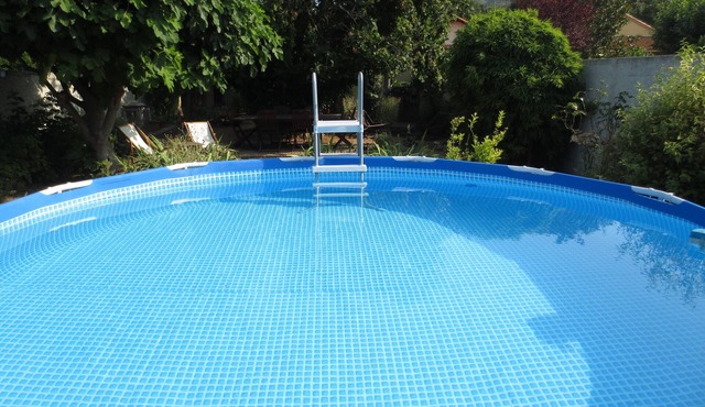 Provencal house between Cassis, Aubagne and Aix av garden, pool and pool