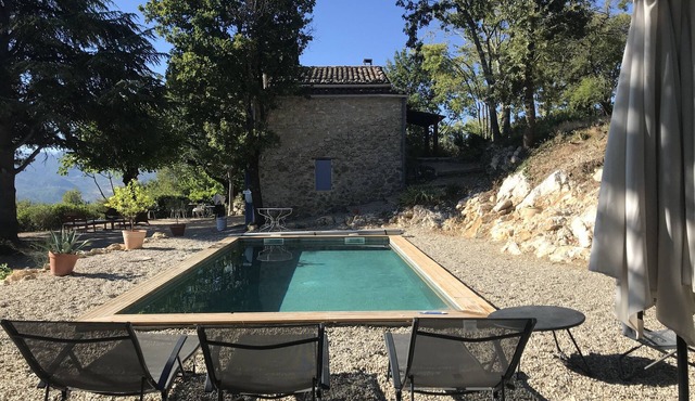 Provençal Mazet in the heart of the vineyards & hills- Exceptional view- Nyons-10P