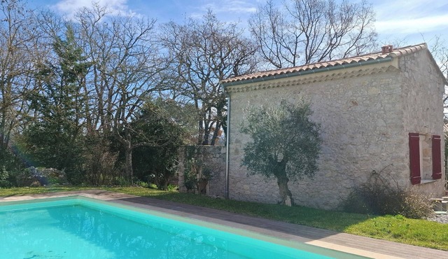 Provencal Mazet under the oaks