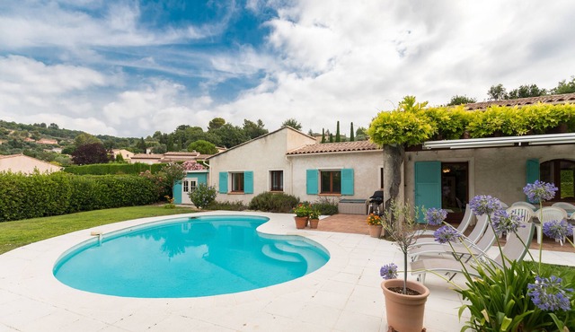 Provencal nice walk-in. Reduction after two weeks