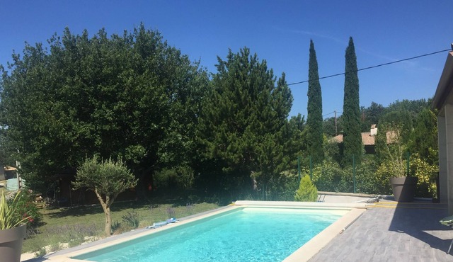 PROVENCAL VILLA IN THE MIDDLE LAVENDER CAPACITY 10/12 PEOPLE