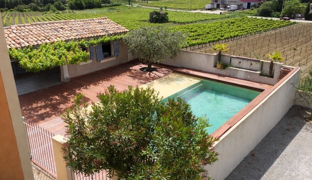 Provencal villa Sainte Colombe, swimming pool, view of Mont Ventoux