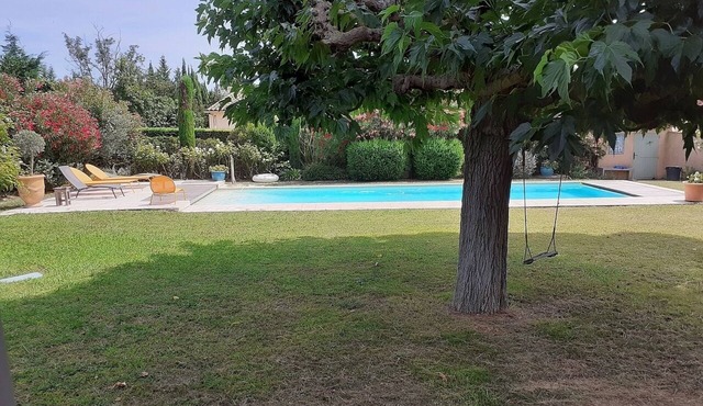 Provencal villa with swimming pool 6-8 persons