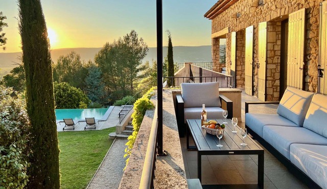 provence living - Main Unit