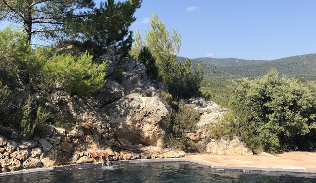 Provenzalisches Haus bei Aups, 3 Doppelzimmer, Swimming-pool