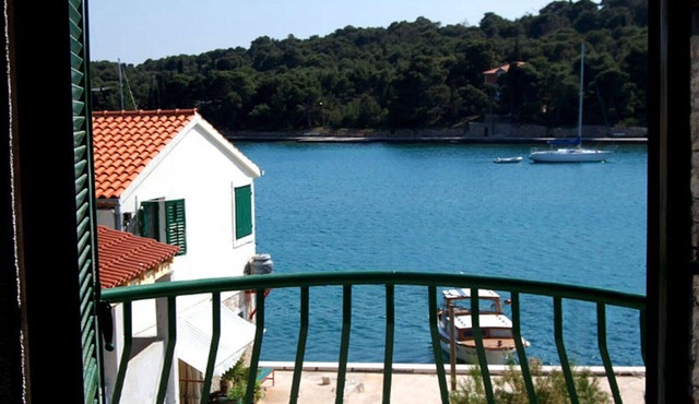 Prvic: House/Villa - Prvic