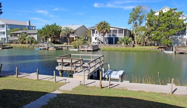 Pryor Dog Friendly, Huge Porch, Creek Dock