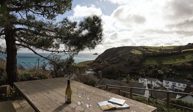 Puckey Hill - Three Bedroom Cottage, Sleeps 6