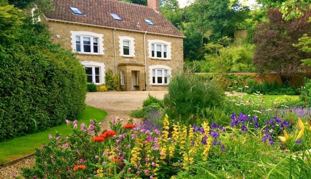 Puckhams' is wonderfully situated in the rural village of Stoke Abbott, a delightfully quiet village