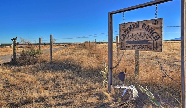 Pueblo Studio ~ 12 Mi to Pueblo Reservoir!