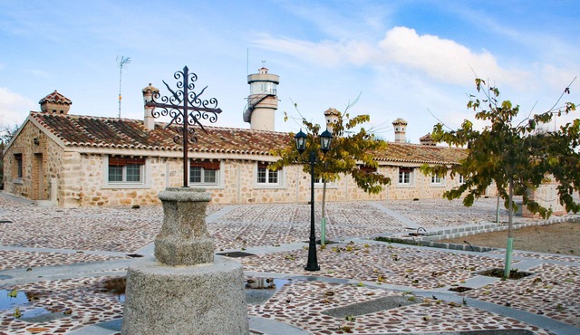 Puente Romano Rural House