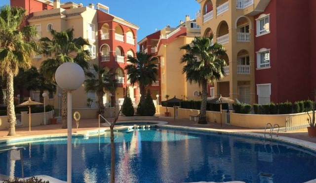 Puerto Marina 2 bedroom 2 bath apartment in Los Alcazares