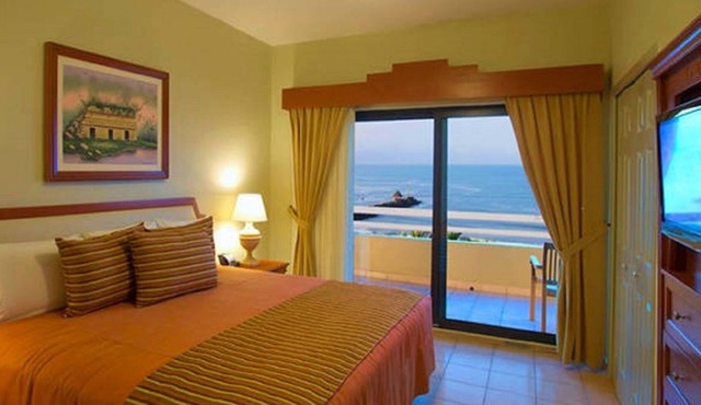 PUERTO VALLARTA Beautiful and FUN resort for your family. 2 WKS AVAIL THRU 2025