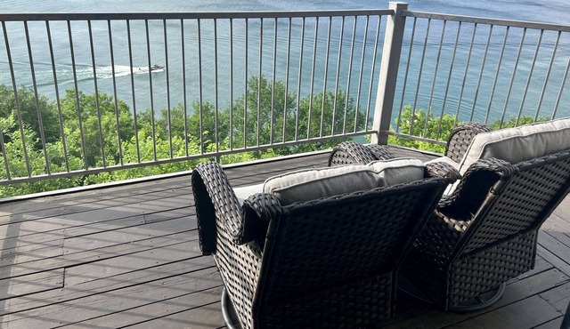 Puesta Vista - Amazing Condo on Lake Travis