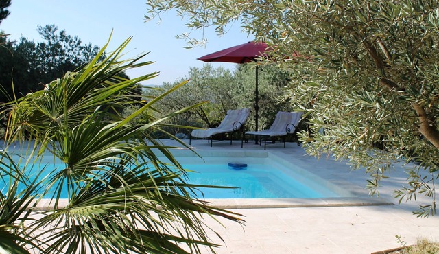 Puget Sur Durance: Live your dream in the heart of the Luberon park with friends