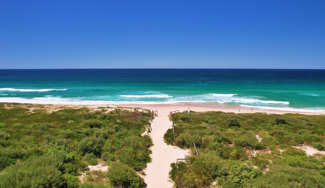 Pullman Magenta Shores Resort