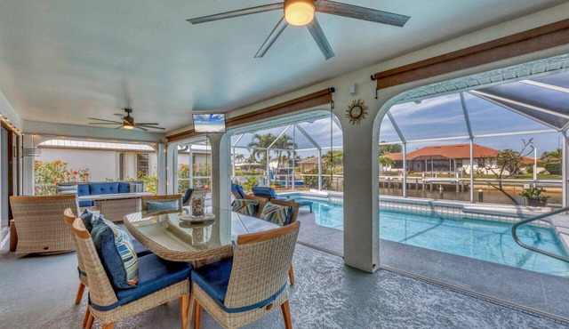 Punta Gorda 3-Bedroom Canalfront Vacation Home with Pool