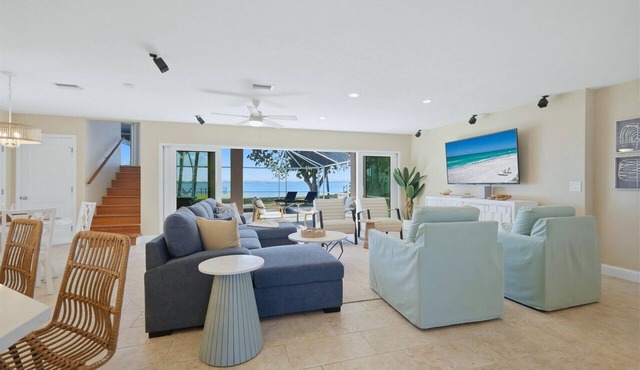 Punta Gorda Harbor View Vacation Home - Waterfront Home with Private Pool