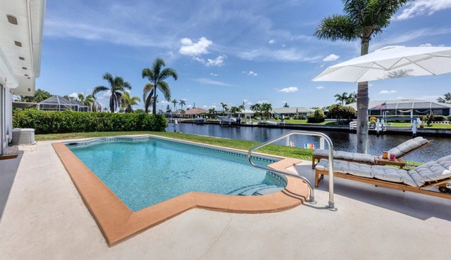 Punta Gorda Isles 2-Bedroom Private Pool Home on Canal with Dock