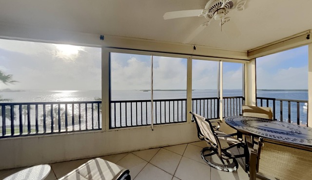 Punta Rassa #404 TRANQUIL SPACIOUS 2 BED CONDO WITH GORGEOUS SUNSET WATER VIEWS