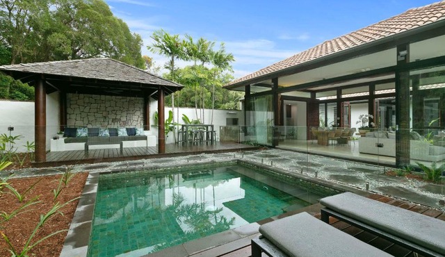 Pura Indah Luxury Villa