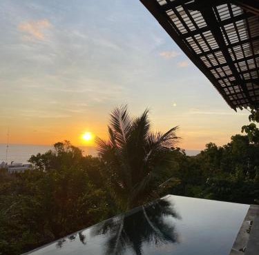 Pura Samudra - Beach House Hilltop