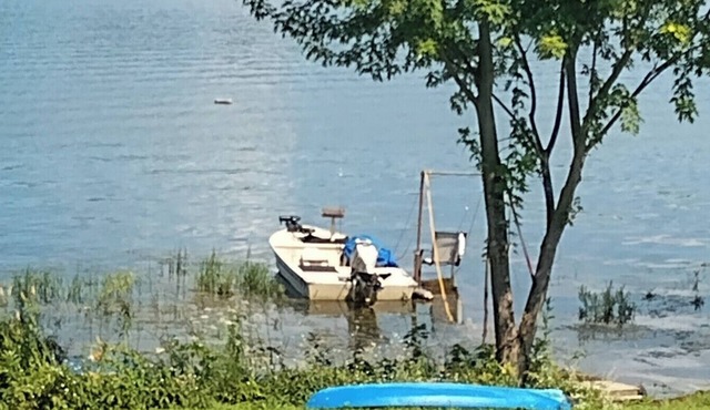 Pura Vida: nThe Adirondacks and Lake Champlain at its best. n