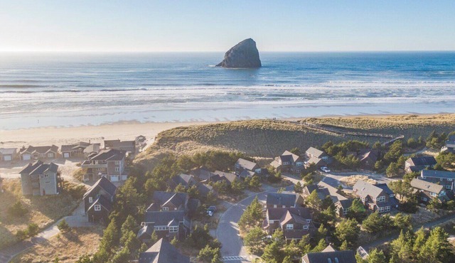 Pura Vida- Perfect beach house.HOTTUB!