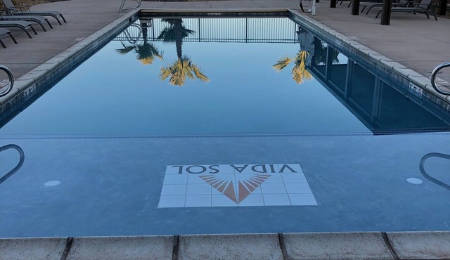 Pura Vida Sol - St George/Washington (Zions NP), Hot tub and pool