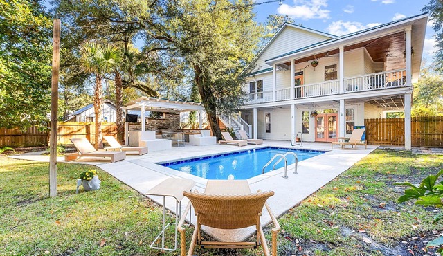 Pura Vida Villa: Luxury Coastal Retreat With Private Heated Pool