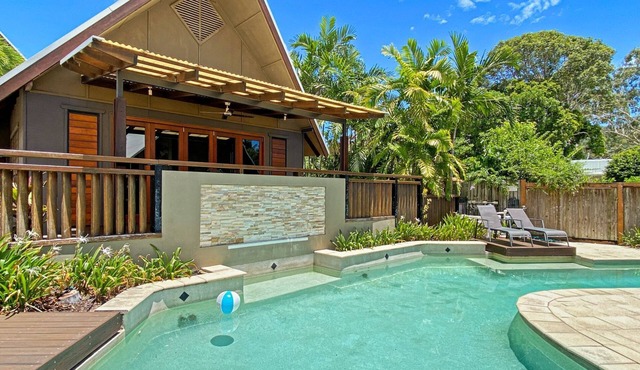 Pure Magnetic Villa 5