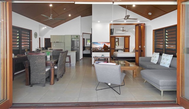 Pure Magnetic Villa 9