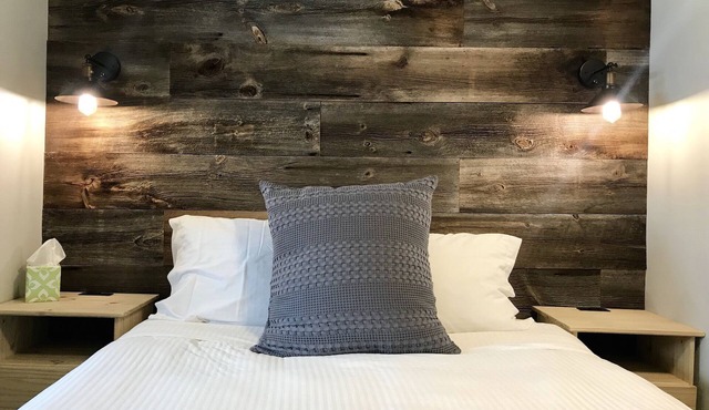 Purple Mountain Bed & Breakfast