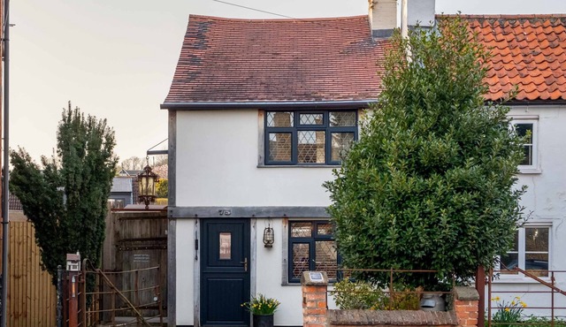 Purple Poppy Cottage