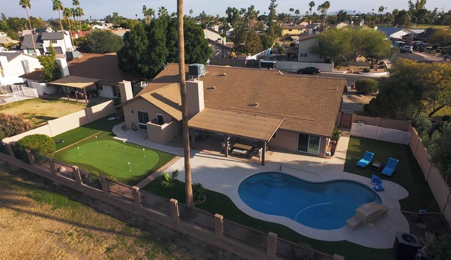Putting Green! Fairway Retreat on Dobson Ranch