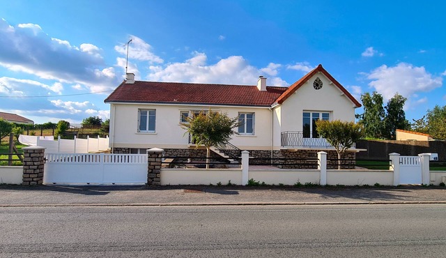 Puy du Fou House 12 persons 4mn from the Grand Parc