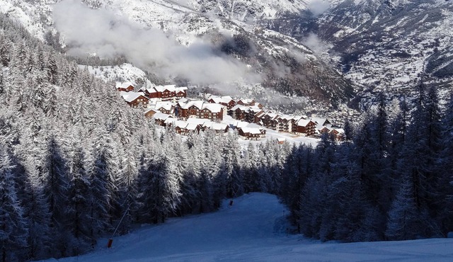 Puy Saint Vincent 1800, family flat 37m2, 2bed, 6pers, garden level, south facing.