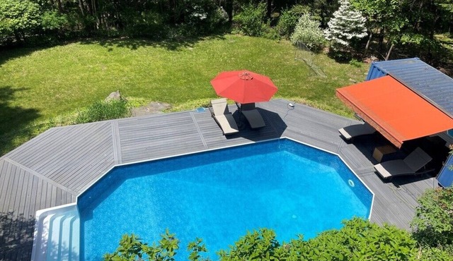 PVT RETREAT in Woodstock 4Br, Htd. Pool, Hot Tub, Min. to Town