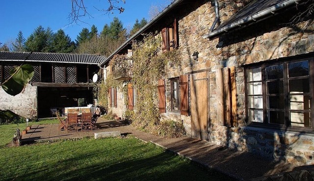 🚴 Pyrenees Gîte | Stunning Views, Heated Pool & Jacuzzi | Perfect for Groups ✨