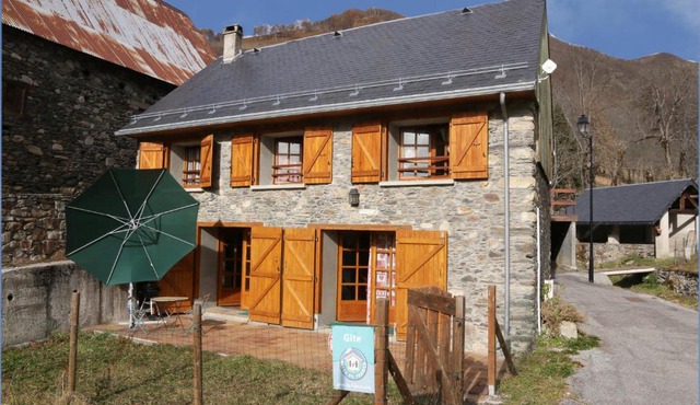 Pyrenees Stone Mountain House