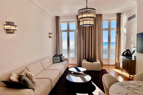QUAI PROMENADE VIEW Sea View Balcony 3 Bedrooms Air Conditioning
